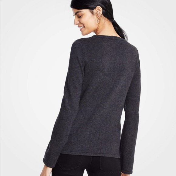 Ann Taylor Feather Sequin Sweater Gray - Sz XS - Picture 2 of 6